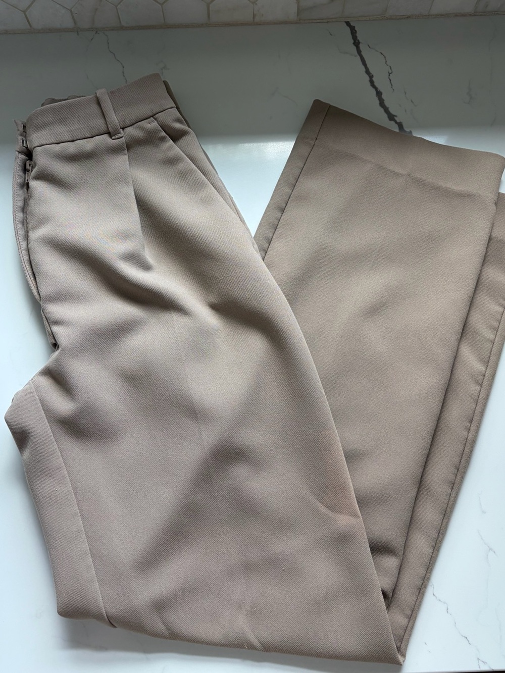 Abercrombie & Fitch Women’s Sloane Tailored Wide Leg Pant